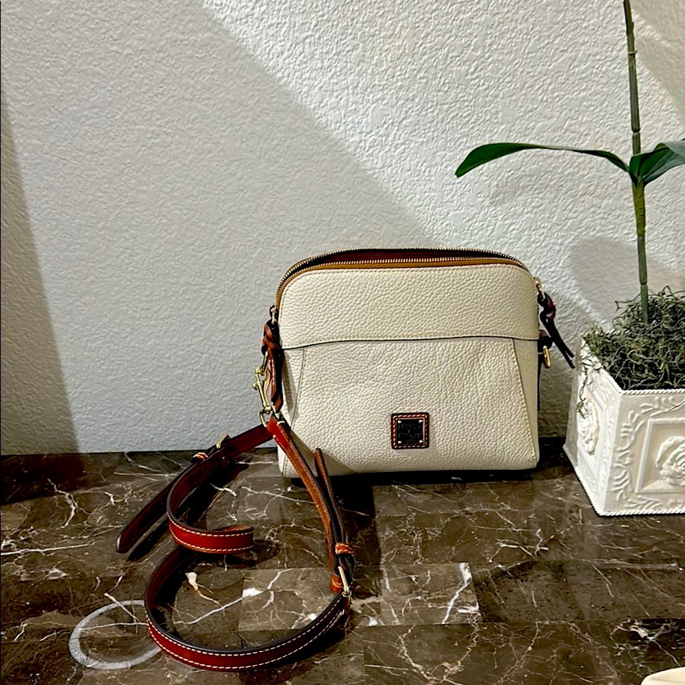 Dooney & Bourke Ivory Crossbody Bag